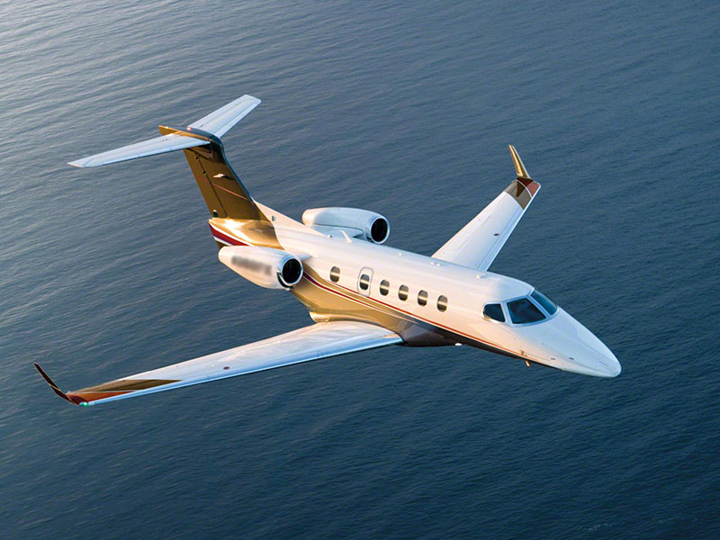 Embraer Phenom 300 model reference