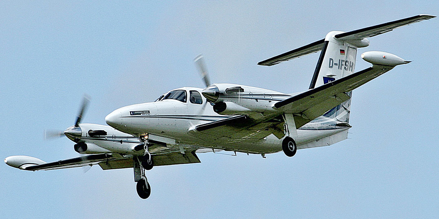 Piper PA-42 Cheyenne model reference