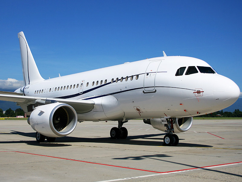 Airbus A318 Elite Corporate Jet model reference