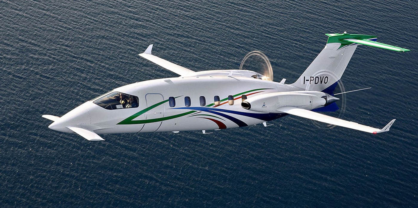 Piaggio P180 Avanti model reference