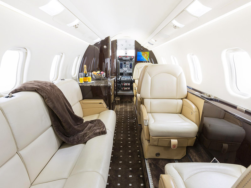 Bombardier Learjet 60 Private Jet Hire