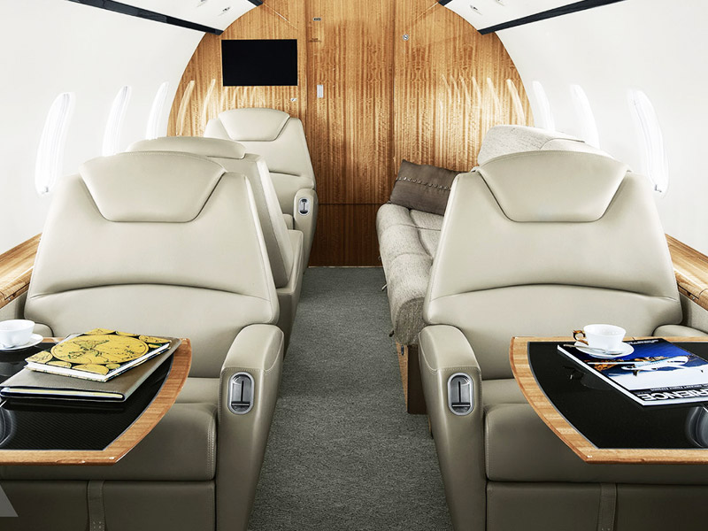 Bombardier Challenger 300 Private Jet Hire