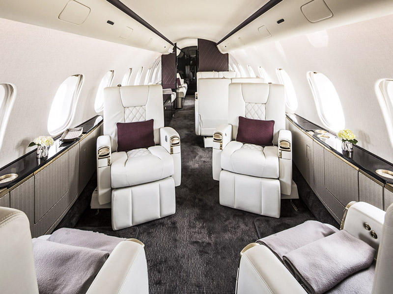 Bombardier Global 5000 Private Jet Hire