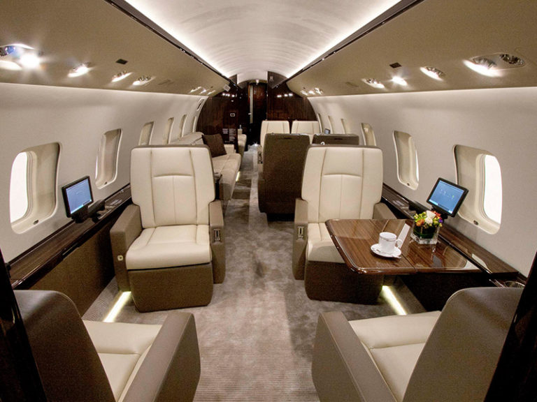 Bombardier Global 6000 - Private Jet hire - Starr Luxury Jets