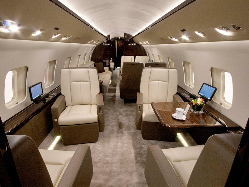 Bombardier Global 6000 Private Jet Hire