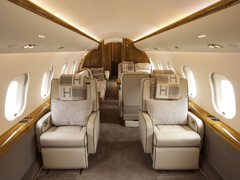 Bombardier Global Express XRS Private Jet Hire